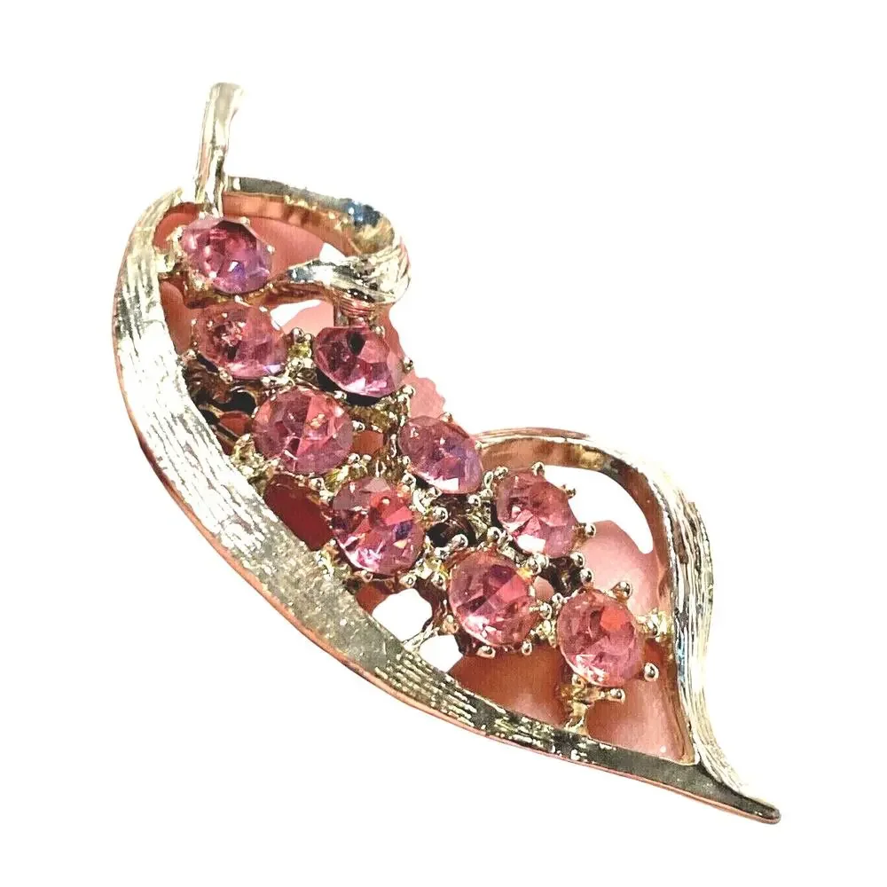 Vintage Mid Century brooch textured gold tone & pink rhinestones organic leaf